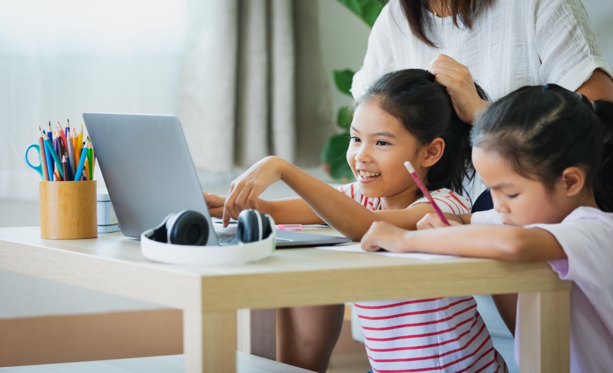 兒童英文頻道推薦2026免費線上學習提升聽力口說與自然發音